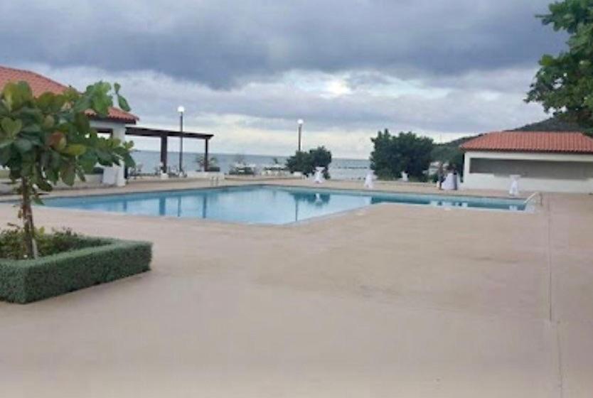 Bayfront Villa & Apartment Portmore Kültér fotó