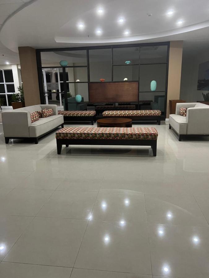 Bayfront Villa & Apartment Portmore Kültér fotó