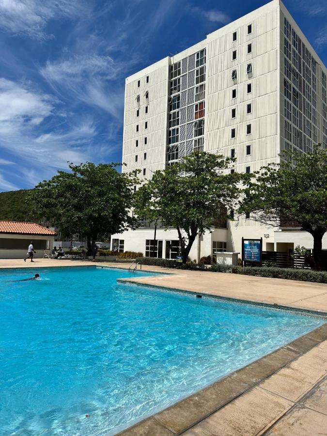 Bayfront Villa & Apartment Portmore Kültér fotó